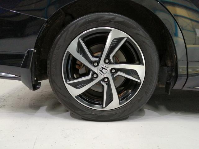 オデッセイ アブソルート　１オーナー車　スマートキー２個　純正インターナビ　リアフリップダウンモニター　地デジバックカメラ　衝突防止ブレーキシステム　クルーズコントロール　プッシュスタート　ＥＴＣ　純正１７インチアルミ　記録簿（43枚目）