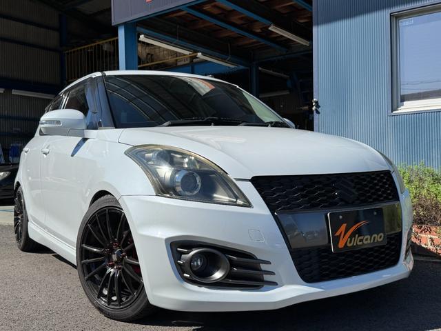 スイフトスポーツ ベースグレード TEIN車高調 WedsSportホイール RossoModelloマフラー スロットルコントローラー 社外エアクリーナー 社外テールランプ(2枚目)