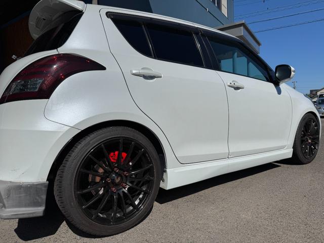 スイフトスポーツ ベースグレード TEIN車高調 WedsSportホイール RossoModelloマフラー スロットルコントローラー 社外エアクリーナー 社外テールランプ(12枚目)