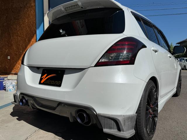 スイフトスポーツ ベースグレード TEIN車高調 WedsSportホイール RossoModelloマフラー スロットルコントローラー 社外エアクリーナー 社外テールランプ(17枚目)