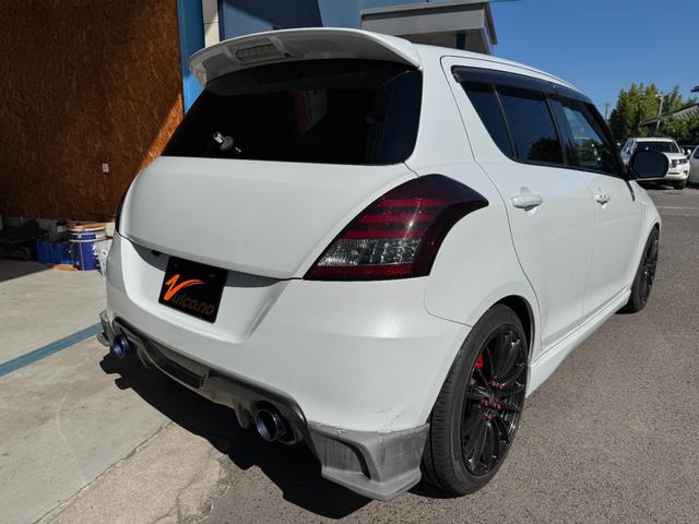 スイフトスポーツ ベースグレード TEIN車高調 WedsSportホイール RossoModelloマフラー スロットルコントローラー 社外エアクリーナー 社外テールランプ(18枚目)