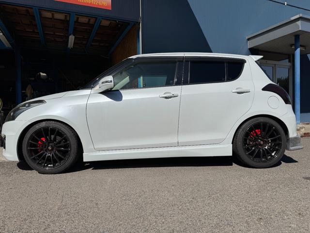 スイフトスポーツ ベースグレード TEIN車高調 WedsSportホイール RossoModelloマフラー スロットルコントローラー 社外エアクリーナー 社外テールランプ(24枚目)