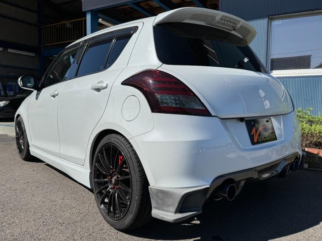 スイフトスポーツ ベースグレード TEIN車高調 WedsSportホイール RossoModelloマフラー スロットルコントローラー 社外エアクリーナー 社外テールランプ(29枚目)