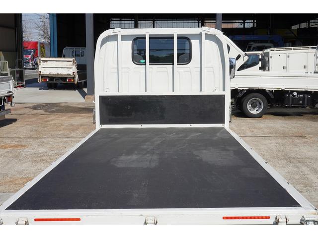 フルフラットロー 積載2t ETC 左電動格納ミラー ASR Wタイヤ 走行距離23037Km アイドリングストップ 荷台内寸3105mm/1605mm/375mm 荷台高860mm 車両総重量4325kg(17枚目)