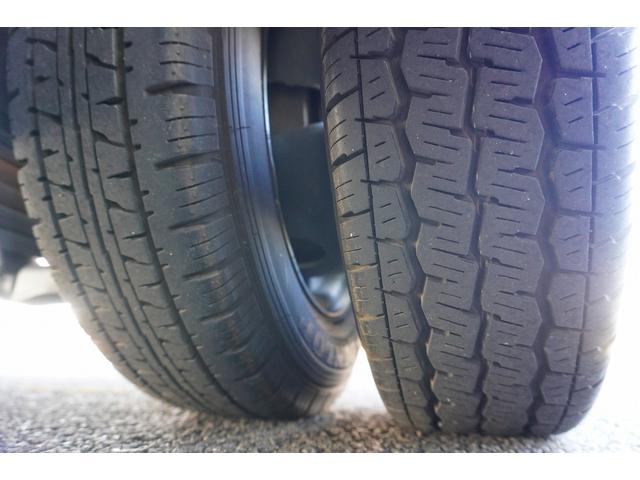 アトラストラック １．３ｔ　アルミバン　スーパーロー　左スライドドア　１．３ｔ積載　アルミバン　低床　ラッシングレール１段　アルミバン　坂道発進補助　ＥＴＣ　ナビ　テレビ　バックカメラ　集中ロック　荷台内寸３３９／１６８／１１７　荷台高７５　車両総重量３６４５ｋｇ（70枚目）