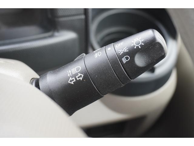アトラストラック １．５ｔ　平ボディ　スーパーロー　Ｗタイヤ　低床　坂道発進補助　電動格納ミラー　ＥＴＣ　集中ロック　キーレス　オーバーヘッドコンソール　フォグランプ　荷台内寸３１０／１６１／３８　荷台高７４　車両総重量３３０５ｋｇ　普通免許運転可（72枚目）