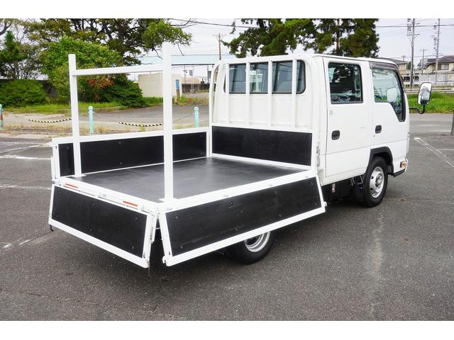 アトラストラック １．５５ｔ　Ｗキャブ　平ボディ　スーパーロー　Ｗタイヤ　１．５５ｔ　低床　坂道発進補助　横滑り防止　電格ミラー　アイドリングストップ　ＥＴＣ　エコモード　集中ロック　キーレス　フォグランプ　荷台内寸２０７／１６１／３７　荷台高８２　車両総重量４１３０ｋｇ（25枚目）