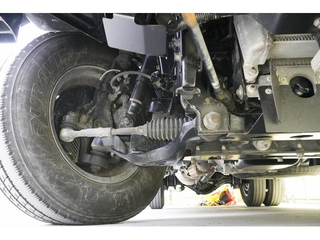 アトラストラック １．５５ｔ　Ｗキャブ　平ボディ　スーパーロー　Ｗタイヤ　１．５５ｔ　低床　坂道発進補助　横滑り防止　電格ミラー　アイドリングストップ　ＥＴＣ　エコモード　集中ロック　キーレス　フォグランプ　荷台内寸２０７／１６１／３７　荷台高８２　車両総重量４１３０ｋｇ（50枚目）