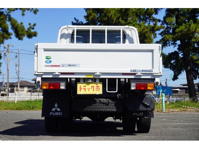 キャンター ２ｔ　Ｗキャブ　４ＷＤ　フルフラットロー　Ｗタイヤ　２ｔ積載　Ｗキャブ　セミロング　４ＷＤ　全低床　リアヒーター　電動格納ミラー　ＥＴＣ　荷台板張り　荷台内寸２５０／１６０／３８　荷台高８９　車両総重量４９４０ｋｇ（10枚目）