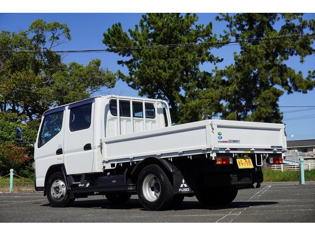 キャンター ２ｔ　Ｗキャブ　４ＷＤ　フルフラットロー　Ｗタイヤ　２ｔ積載　Ｗキャブ　セミロング　４ＷＤ　全低床　リアヒーター　電動格納ミラー　ＥＴＣ　荷台板張り　荷台内寸２５０／１６０／３８　荷台高８９　車両総重量４９４０ｋｇ（11枚目）