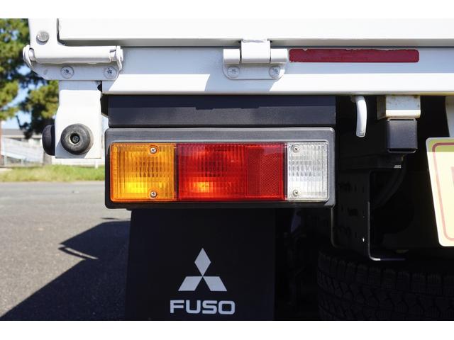 キャンター ２ｔ　Ｗキャブ　４ＷＤ　フルフラットロー　Ｗタイヤ　２ｔ積載　Ｗキャブ　セミロング　４ＷＤ　全低床　リアヒーター　電動格納ミラー　ＥＴＣ　荷台板張り　荷台内寸２５０／１６０／３８　荷台高８９　車両総重量４９４０ｋｇ（15枚目）