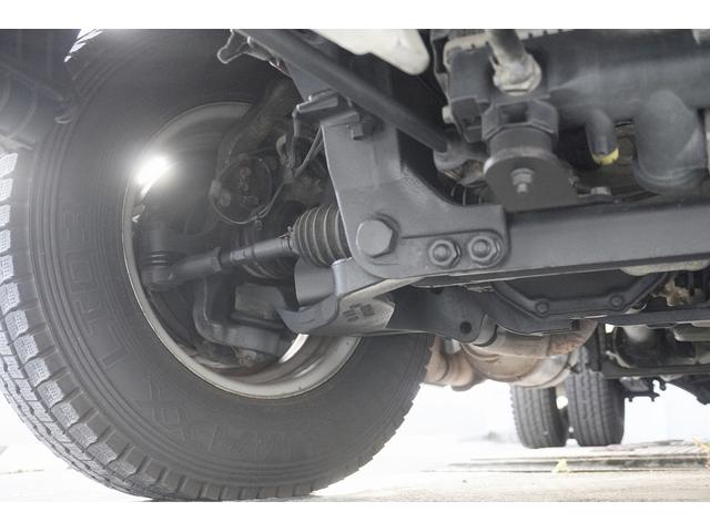 キャンター ２ｔ　Ｗキャブ　４ＷＤ　フルフラットロー　Ｗタイヤ　２ｔ積載　Ｗキャブ　セミロング　４ＷＤ　全低床　リアヒーター　電動格納ミラー　ＥＴＣ　荷台板張り　荷台内寸２５０／１６０／３８　荷台高８９　車両総重量４９４０ｋｇ（49枚目）