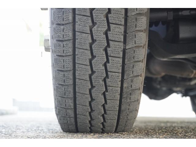 キャンター ２ｔ　Ｗキャブ　４ＷＤ　フルフラットロー　Ｗタイヤ　２ｔ積載　Ｗキャブ　セミロング　４ＷＤ　全低床　リアヒーター　電動格納ミラー　ＥＴＣ　荷台板張り　荷台内寸２５０／１６０／３８　荷台高８９　車両総重量４９４０ｋｇ（75枚目）