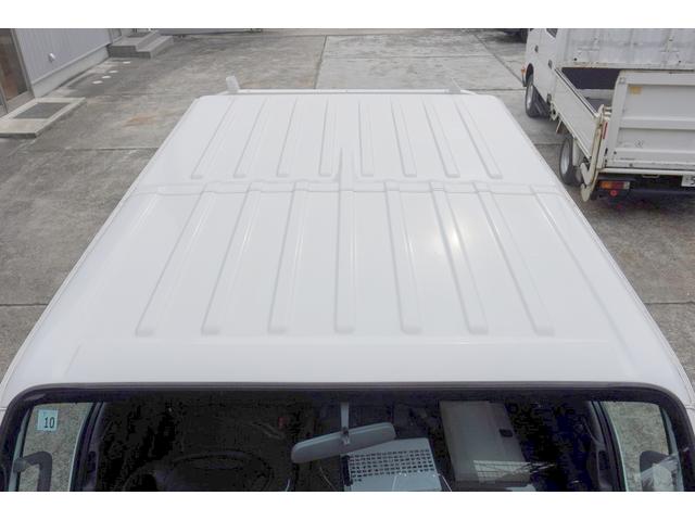 エルフトラック 2t Wキャブ フルフラットロー Wタイヤ 全低床 Rヒーター&クーラー 横滑り防止 車線逸脱防止 レーダーブレーキ 誤発進抑制装置 左電格ミラー ETC エコモード 集中ロック 荷台内寸207/161/38 荷台高85 車両総重量4790kg(32枚目)