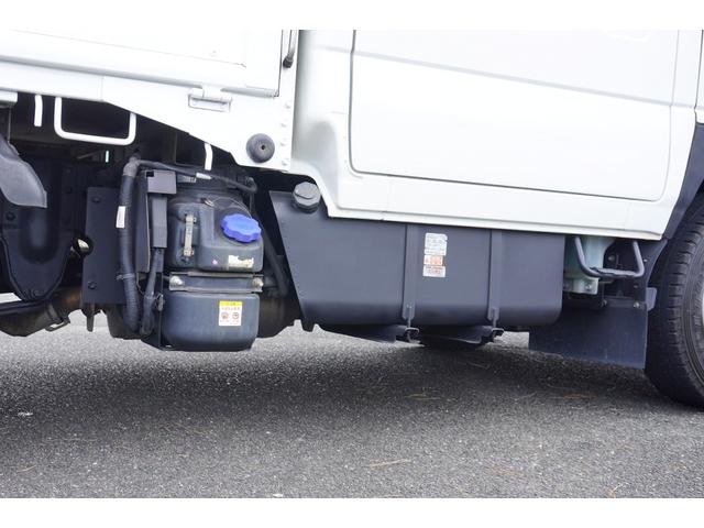 エルフトラック 2t Wキャブ フルフラットロー Wタイヤ 全低床 Rヒーター&クーラー 横滑り防止 車線逸脱防止 レーダーブレーキ 誤発進抑制装置 左電格ミラー ETC エコモード 集中ロック 荷台内寸207/161/38 荷台高85 車両総重量4790kg(47枚目)