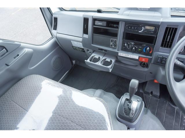 エルフトラック 2t Wキャブ フルフラットロー Wタイヤ 全低床 Rヒーター&クーラー 横滑り防止 車線逸脱防止 レーダーブレーキ 誤発進抑制装置 左電格ミラー ETC エコモード 集中ロック 荷台内寸207/161/38 荷台高85 車両総重量4790kg(75枚目)