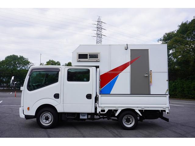 アトラストラック １．２５ｔ　Ｗキャブ　スーパーロー　キャンピング仕様　１．２５ｔ積載　キャンピング仕様　低床　Ｗタイヤ　坂道発進補助　左電格ミラー　ＥＴＣ　Ｂカメラ＆モニター　集中ロック　荷台内寸２０９／１６１／３８　荷台高７４　車両総重量３３２０ｋｇ　４ナンバー（10枚目）