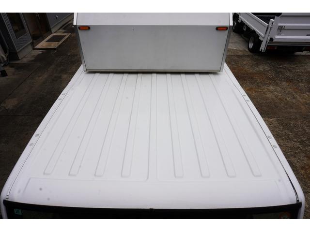 アトラストラック １．２５ｔ　Ｗキャブ　スーパーロー　キャンピング仕様　１．２５ｔ積載　キャンピング仕様　低床　Ｗタイヤ　坂道発進補助　左電格ミラー　ＥＴＣ　Ｂカメラ＆モニター　集中ロック　荷台内寸２０９／１６１／３８　荷台高７４　車両総重量３３２０ｋｇ　４ナンバー（19枚目）