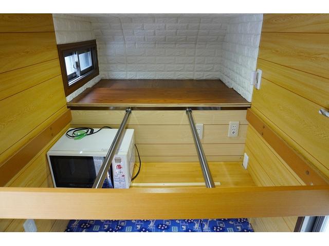 アトラストラック １．２５ｔ　Ｗキャブ　スーパーロー　キャンピング仕様　１．２５ｔ積載　キャンピング仕様　低床　Ｗタイヤ　坂道発進補助　左電格ミラー　ＥＴＣ　Ｂカメラ＆モニター　集中ロック　荷台内寸２０９／１６１／３８　荷台高７４　車両総重量３３２０ｋｇ　４ナンバー（30枚目）