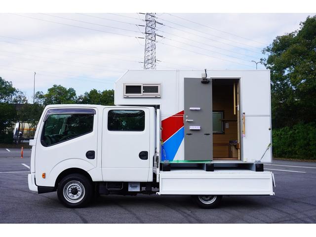 アトラストラック １．２５ｔ　Ｗキャブ　スーパーロー　キャンピング仕様　１．２５ｔ積載　キャンピング仕様　低床　Ｗタイヤ　坂道発進補助　左電格ミラー　ＥＴＣ　Ｂカメラ＆モニター　集中ロック　荷台内寸２０９／１６１／３８　荷台高７４　車両総重量３３２０ｋｇ　４ナンバー（32枚目）