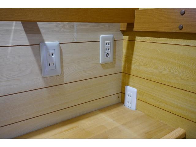 アトラストラック １．２５ｔ　Ｗキャブ　スーパーロー　キャンピング仕様　１．２５ｔ積載　キャンピング仕様　低床　Ｗタイヤ　坂道発進補助　左電格ミラー　ＥＴＣ　Ｂカメラ＆モニター　集中ロック　荷台内寸２０９／１６１／３８　荷台高７４　車両総重量３３２０ｋｇ　４ナンバー（43枚目）