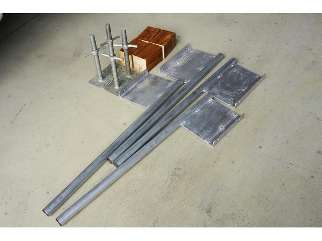 アトラストラック １．２５ｔ　Ｗキャブ　スーパーロー　キャンピング仕様　１．２５ｔ積載　キャンピング仕様　低床　Ｗタイヤ　坂道発進補助　左電格ミラー　ＥＴＣ　Ｂカメラ＆モニター　集中ロック　荷台内寸２０９／１６１／３８　荷台高７４　車両総重量３３２０ｋｇ　４ナンバー（71枚目）