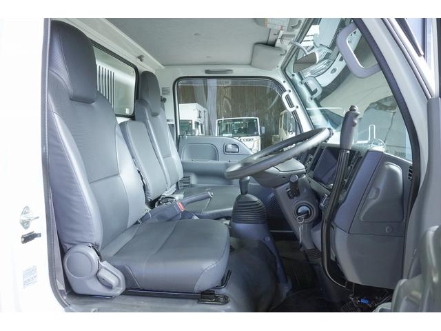 エルフトラック 2t ダンプ 強化 フルフラットロー 2t積 強化ダンプ 全低床 極東開発 DD02-31 坂道発進補助 横滑り防止 集中ロック 左電動格納ミラー エコモード キーレスキー 荷台内寸304/159/32 荷台高85 車両総重量4885kg(20枚目)