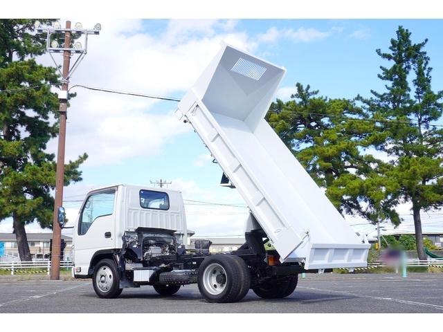 エルフトラック 2t ダンプ 強化 フルフラットロー 2t積 強化ダンプ 全低床 極東開発 DD02-31 坂道発進補助 横滑り防止 集中ロック 左電動格納ミラー エコモード キーレスキー 荷台内寸304/159/32 荷台高85 車両総重量4885kg(28枚目)