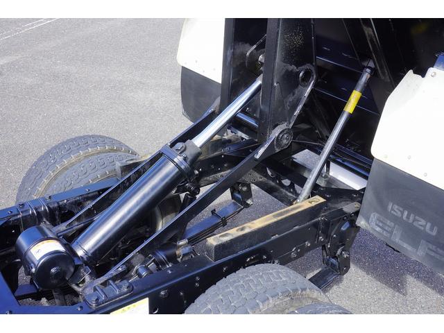 エルフトラック 2t ダンプ 強化 フルフラットロー 2t積 強化ダンプ 全低床 極東開発 DD02-31 坂道発進補助 横滑り防止 集中ロック 左電動格納ミラー エコモード キーレスキー 荷台内寸304/159/32 荷台高85 車両総重量4885kg(44枚目)