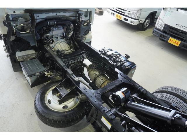 エルフトラック 2t ダンプ 強化 フルフラットロー 2t積 強化ダンプ 全低床 極東開発 DD02-31 坂道発進補助 横滑り防止 集中ロック 左電動格納ミラー エコモード キーレスキー 荷台内寸304/159/32 荷台高85 車両総重量4885kg(48枚目)