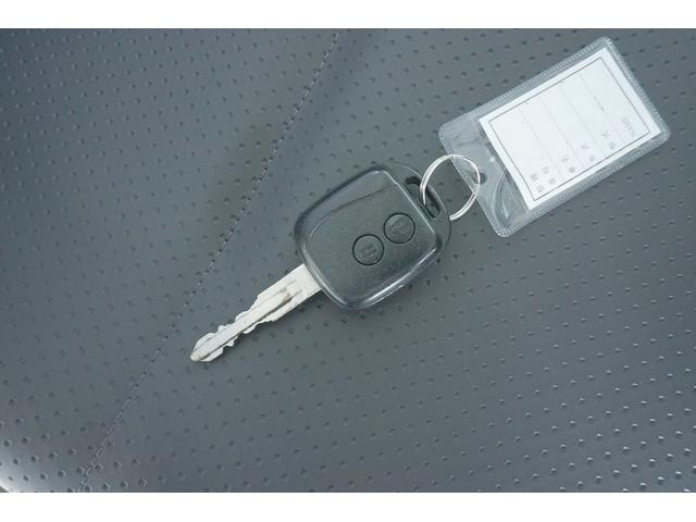 エルフトラック 2t ダンプ 強化 フルフラットロー 2t積 強化ダンプ 全低床 極東開発 DD02-31 坂道発進補助 横滑り防止 集中ロック 左電動格納ミラー エコモード キーレスキー 荷台内寸304/159/32 荷台高85 車両総重量4885kg(79枚目)