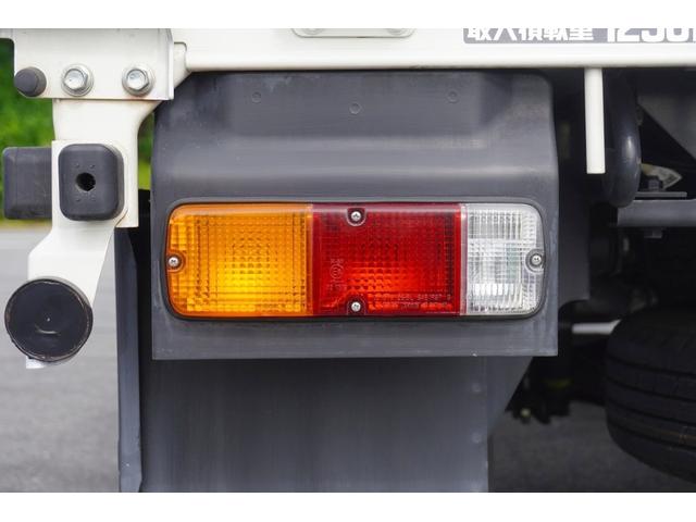 ダイナトラック 1.25t 平ボディ ジャストロー Wタイヤ 1.25t 平ボディ 低床 Wタイヤ 横滑り防止 レーダーブレーキ 車線逸脱防止 ナビ ETC 電格ミラー 集中ロック 荷台内寸309/160/38 荷台高72 車両総重量3065kg 普通免許運転可(16枚目)