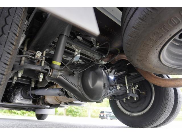 ダイナトラック 1.25t 平ボディ ジャストロー Wタイヤ 1.25t 平ボディ 低床 Wタイヤ 横滑り防止 レーダーブレーキ 車線逸脱防止 ナビ ETC 電格ミラー 集中ロック 荷台内寸309/160/38 荷台高72 車両総重量3065kg 普通免許運転可(43枚目)