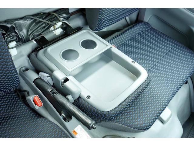 ダイナトラック 1.25t 平ボディ ジャストロー Wタイヤ 1.25t 平ボディ 低床 Wタイヤ 横滑り防止 レーダーブレーキ 車線逸脱防止 ナビ ETC 電格ミラー 集中ロック 荷台内寸309/160/38 荷台高72 車両総重量3065kg 普通免許運転可(68枚目)