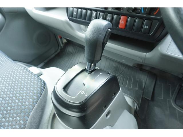 ダイナトラック 1.25t 平ボディ ジャストロー Wタイヤ 1.25t 平ボディ 低床 Wタイヤ 横滑り防止 レーダーブレーキ 車線逸脱防止 ナビ ETC 電格ミラー 集中ロック 荷台内寸309/160/38 荷台高72 車両総重量3065kg 普通免許運転可(75枚目)