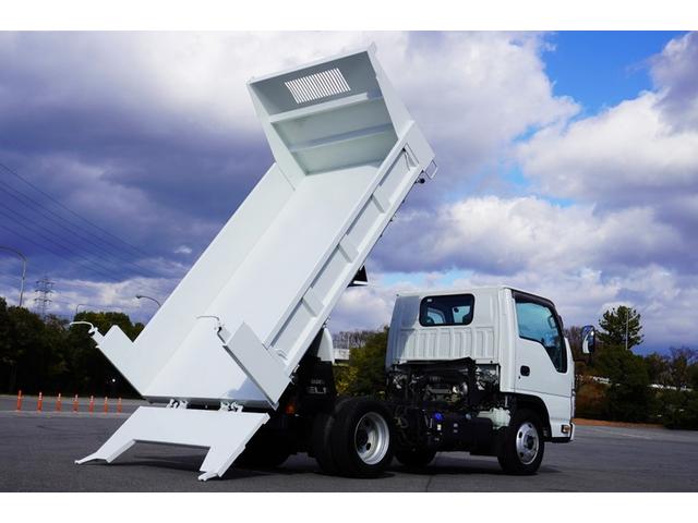 エルフトラック 3t ダンプ 強化 フルフラットロー 中間ピン 全低床 中間ピン 坂道発進補助 横滑り防止 左電動格納ミラー ETC 集中ロック エコモード アイドルアップ 極東開発 DD02-31 荷台内寸305/159/37 荷台高85 車両総重量6205kg(2枚目)