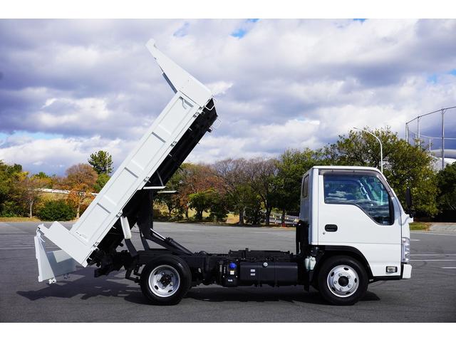 エルフトラック 3t ダンプ 強化 フルフラットロー 中間ピン 全低床 中間ピン 坂道発進補助 横滑り防止 左電動格納ミラー ETC 集中ロック エコモード アイドルアップ 極東開発 DD02-31 荷台内寸305/159/37 荷台高85 車両総重量6205kg(28枚目)