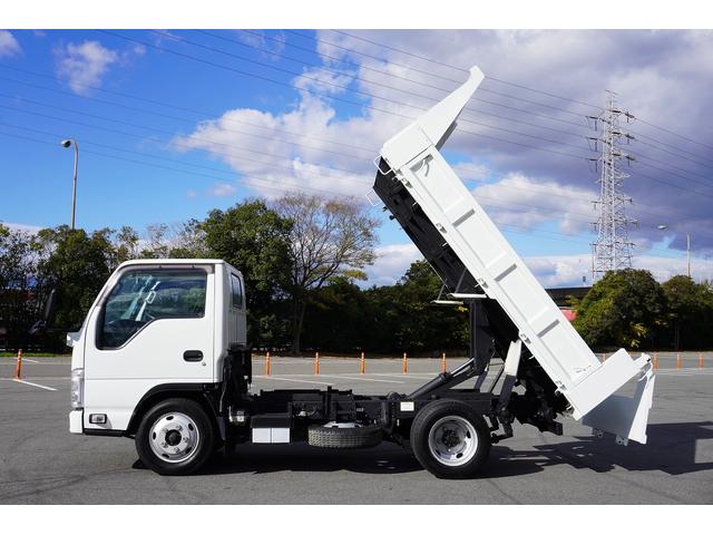 エルフトラック 3t ダンプ 強化 フルフラットロー 中間ピン 全低床 中間ピン 坂道発進補助 横滑り防止 左電動格納ミラー ETC 集中ロック エコモード アイドルアップ 極東開発 DD02-31 荷台内寸305/159/37 荷台高85 車両総重量6205kg(31枚目)