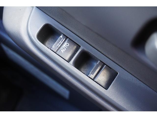 エルフトラック 3t ダンプ 強化 フルフラットロー 中間ピン 全低床 中間ピン 坂道発進補助 横滑り防止 左電動格納ミラー ETC 集中ロック エコモード アイドルアップ 極東開発 DD02-31 荷台内寸305/159/37 荷台高85 車両総重量6205kg(43枚目)