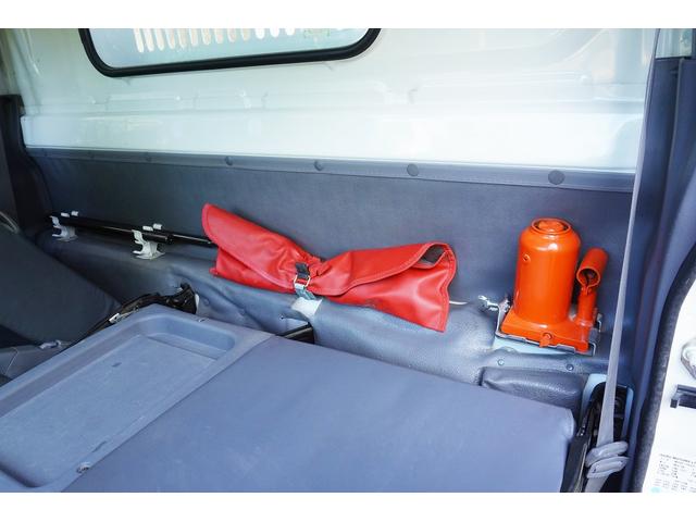 エルフトラック 3t ダンプ 強化 フルフラットロー 中間ピン 全低床 中間ピン 坂道発進補助 横滑り防止 左電動格納ミラー ETC 集中ロック エコモード アイドルアップ 極東開発 DD02-31 荷台内寸305/159/37 荷台高85 車両総重量6205kg(79枚目)