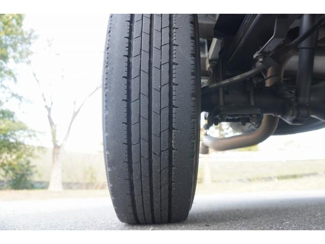 ダイナトラック １．２５ｔ　平ボディ　フルジャストロー　４ＷＤ　１．２５ｔ積載　平ボディ　全低床　４ＷＤ　シングルタイヤ　アイドルアップ　集中ロック　荷台板張り　荷台内寸３１０／１５９／３６　荷台高８４　車両総重量３２８５ｋｇ　ＡＴ限定普通免許運転可（71枚目）