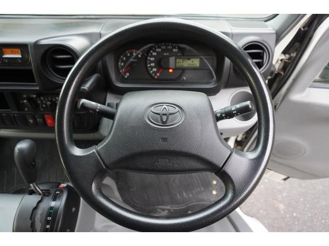 ダイナトラック １．２５ｔ　平ボディ　フルジャストロー　４ＷＤ　１．２５ｔ積載　平ボディ　全低床　４ＷＤ　シングルタイヤ　アイドルアップ　集中ロック　荷台板張り　荷台内寸３１０／１５９／３６　荷台高８４　車両総重量３２８５ｋｇ　ＡＴ限定普通免許運転可（76枚目）