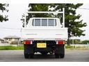 １．５５ｔ　Ｗキャブ　平ボディ　スーパーロー　Ｗタイヤ　１．５５ｔ　低床　坂道発進補助　横滑り防止　電格ミラー　アイドリングストップ　ＥＴＣ　エコモード　集中ロック　キーレス　フォグランプ　荷台内寸２０７／１６１／３７　荷台高８２　車両総重量４１３０ｋｇ（11枚目）