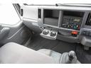 １．５５ｔ　Ｗキャブ　平ボディ　スーパーロー　Ｗタイヤ　１．５５ｔ　低床　坂道発進補助　横滑り防止　電格ミラー　アイドリングストップ　ＥＴＣ　エコモード　集中ロック　キーレス　フォグランプ　荷台内寸２０７／１６１／３７　荷台高８２　車両総重量４１３０ｋｇ（22枚目）