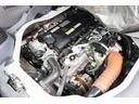 １．５５ｔ　Ｗキャブ　平ボディ　スーパーロー　Ｗタイヤ　１．５５ｔ　低床　坂道発進補助　横滑り防止　電格ミラー　アイドリングストップ　ＥＴＣ　エコモード　集中ロック　キーレス　フォグランプ　荷台内寸２０７／１６１／３７　荷台高８２　車両総重量４１３０ｋｇ（40枚目）