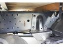 １．５５ｔ　Ｗキャブ　平ボディ　スーパーロー　Ｗタイヤ　１．５５ｔ　低床　坂道発進補助　横滑り防止　電格ミラー　アイドリングストップ　ＥＴＣ　エコモード　集中ロック　キーレス　フォグランプ　荷台内寸２０７／１６１／３７　荷台高８２　車両総重量４１３０ｋｇ（48枚目）