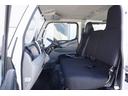 ２ｔ　Ｗキャブ　４ＷＤ　フルフラットロー　Ｗタイヤ　２ｔ積載　Ｗキャブ　セミロング　４ＷＤ　全低床　リアヒーター　電動格納ミラー　ＥＴＣ　荷台板張り　荷台内寸２５０／１６０／３８　荷台高８９　車両総重量４９４０ｋｇ（22枚目）