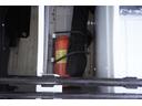 ２ｔ　Ｗキャブ　４ＷＤ　フルフラットロー　Ｗタイヤ　２ｔ積載　Ｗキャブ　セミロング　４ＷＤ　全低床　リアヒーター　電動格納ミラー　ＥＴＣ　荷台板張り　荷台内寸２５０／１６０／３８　荷台高８９　車両総重量４９４０ｋｇ（68枚目）