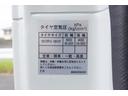 2t Wキャブ フルフラットロー Wタイヤ 全低床 Rヒーター&クーラー 横滑り防止 車線逸脱防止 レーダーブレーキ 誤発進抑制装置 左電格ミラー ETC エコモード 集中ロック 荷台内寸207/161/38 荷台高85 車両総重量4790kg(74枚目)