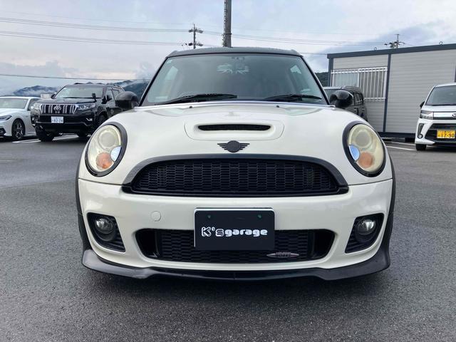 ＭＩＮＩ クーパーＳ　クラブマン　ドライブレコーダー　バックカメラ　ナビ　アルミホイール　キーレスエントリー　ＡＴ　ＡＢＳ　ＥＳＣ　エアコン　パワーステアリング　パワーウィンドウ（25枚目）